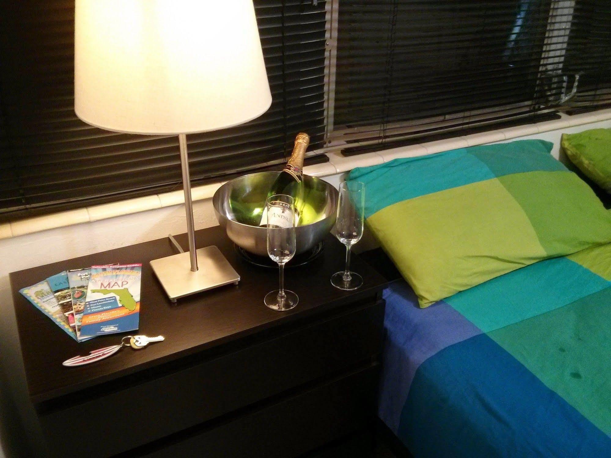 Blue Ocean Guesthouse Oakland Park Ngoại thất bức ảnh