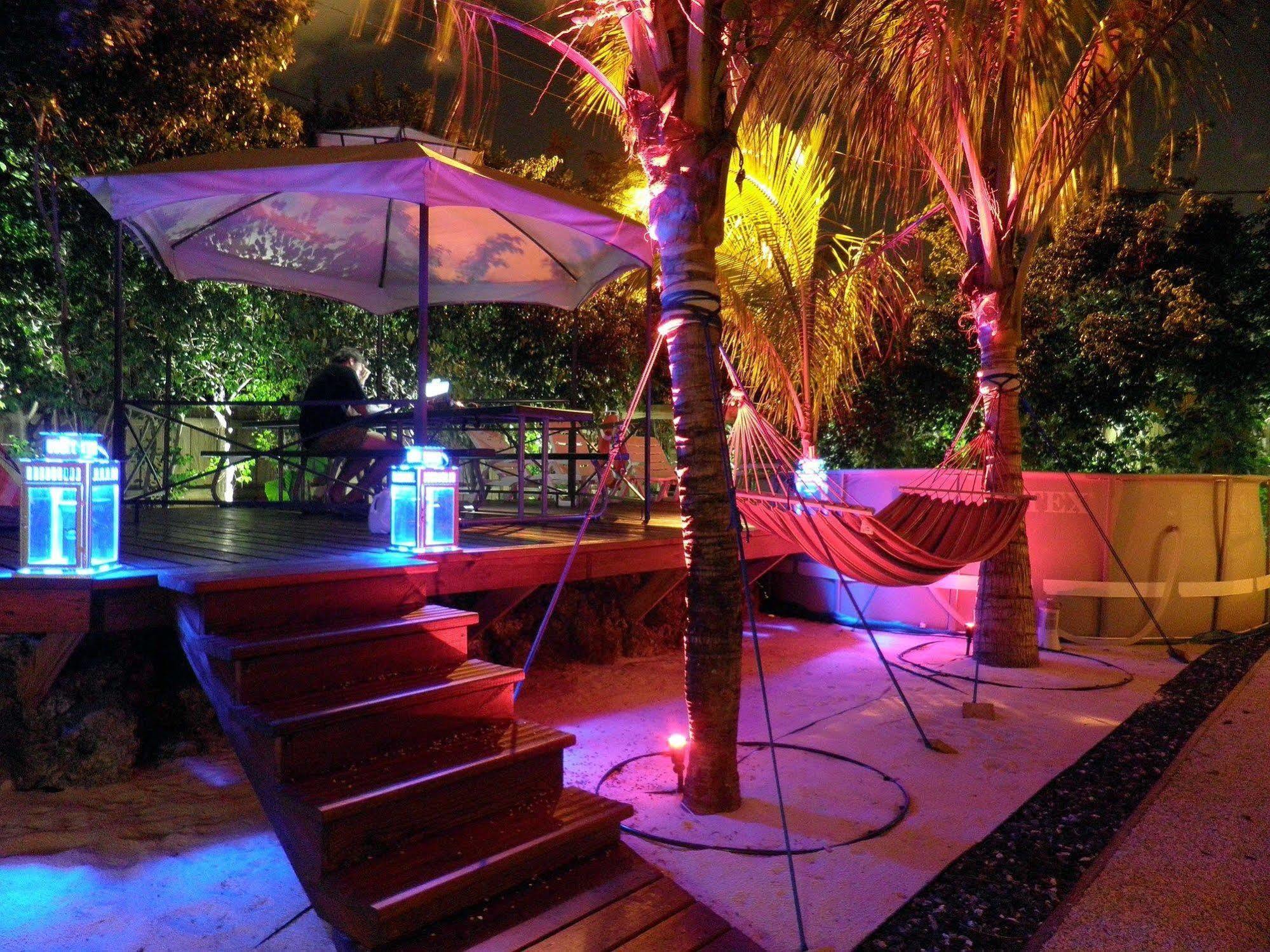 Blue Ocean Guesthouse Oakland Park Ngoại thất bức ảnh